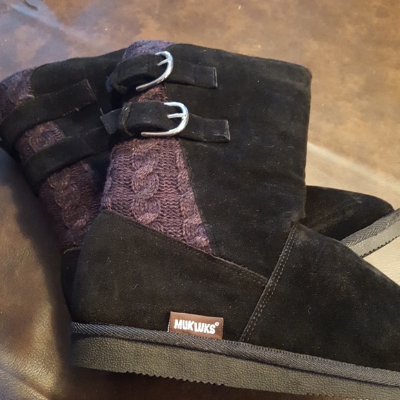 SALE🔴Muk Luks Black Sweater Boot - Picture 3 of 8